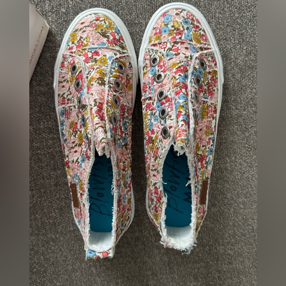 Blowfish Canvas Poppies Sneakers - Picture 3 of 6